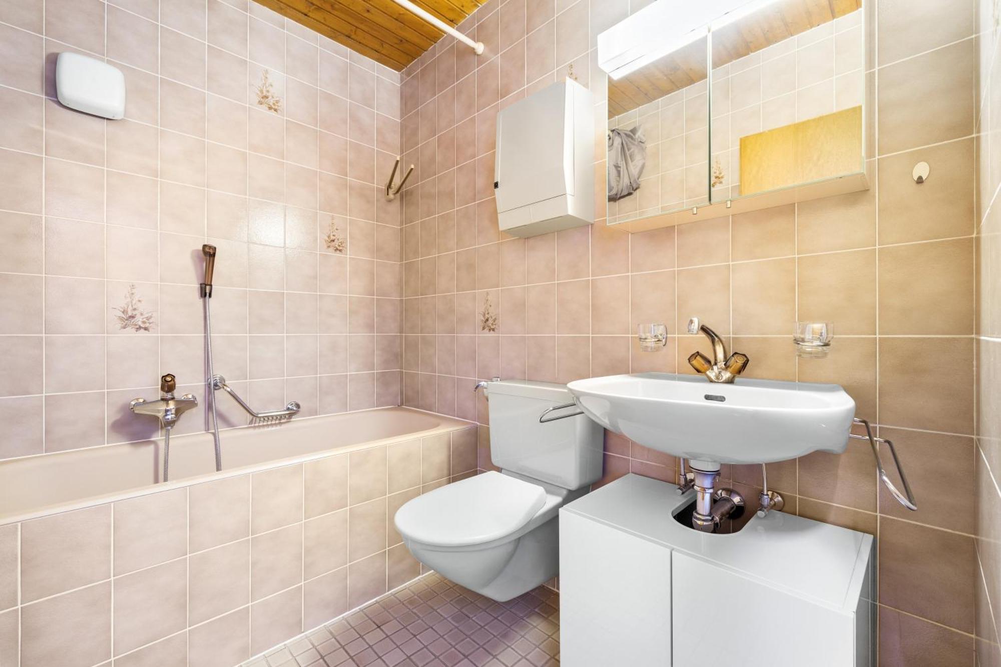 Ferienwohnung Duplex Cosy Aux Bains De Saillon Exterior foto